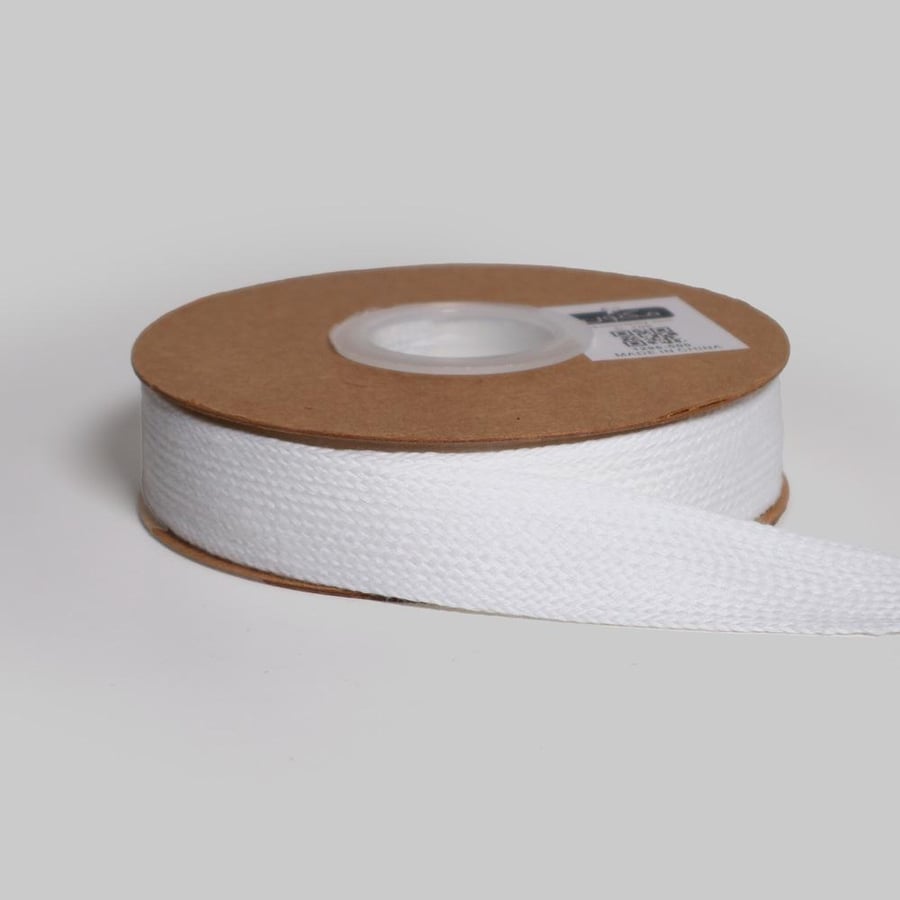 White medium cotton strips