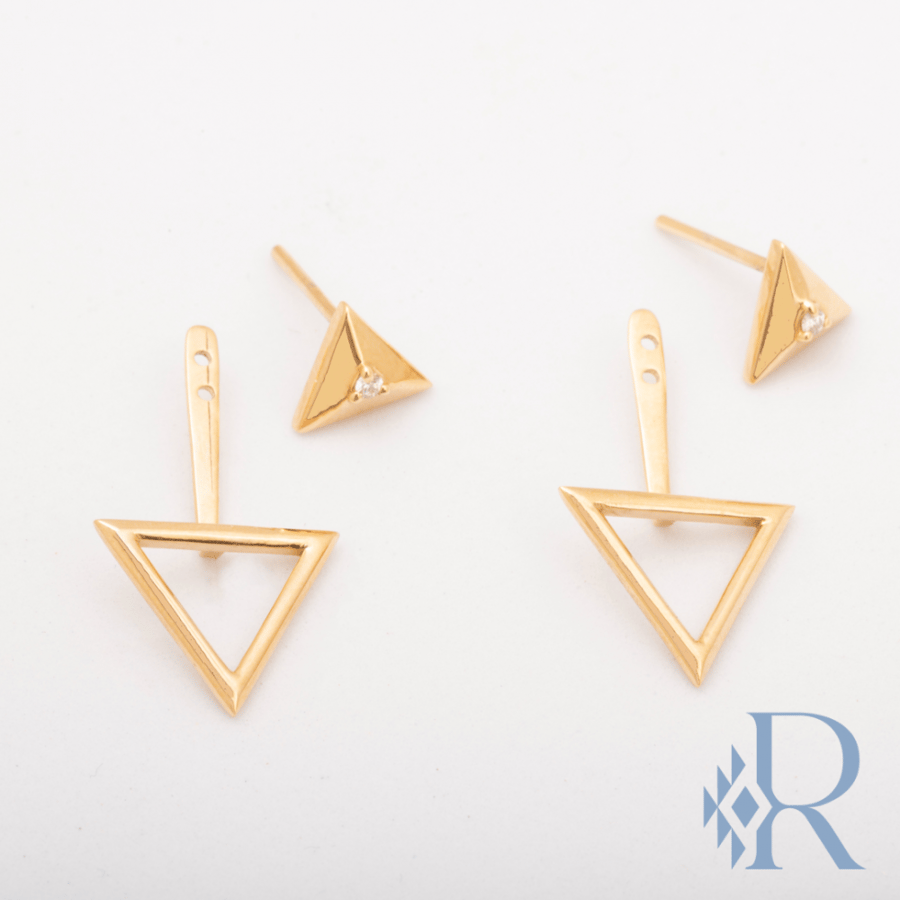 TGE:16 Gold Earrings with Diamond -  حلق ذهبي مع الماس
