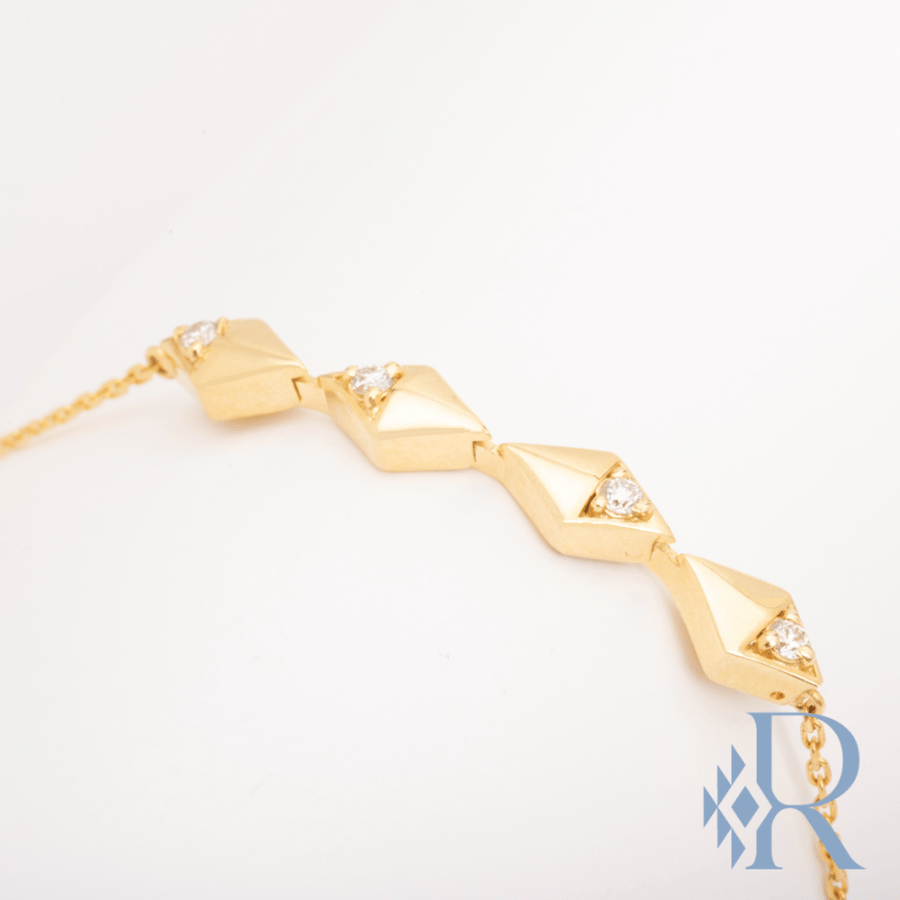 GBD:10 Gold Bracelet with diamonds - اسوارة ذهبيه مع الماس
