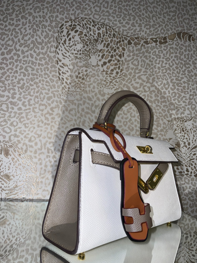 Bag medal-grey