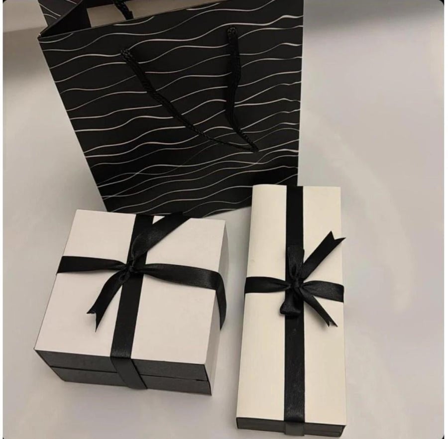 Watch and pen set