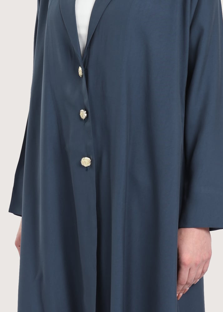 عباية نسائية