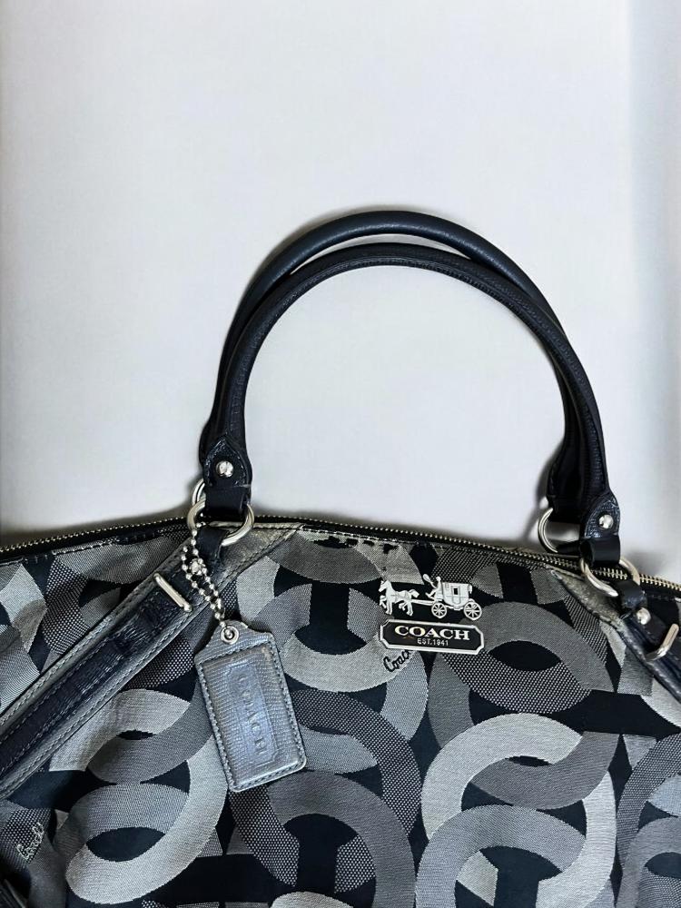 COACH SIGNATURE MONOGRAM BUCKLE DETAIL 2 WAY SHOULDER BAG