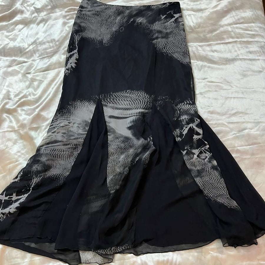 Black and White Abstract Print Mesh Midi Skirt - Size L