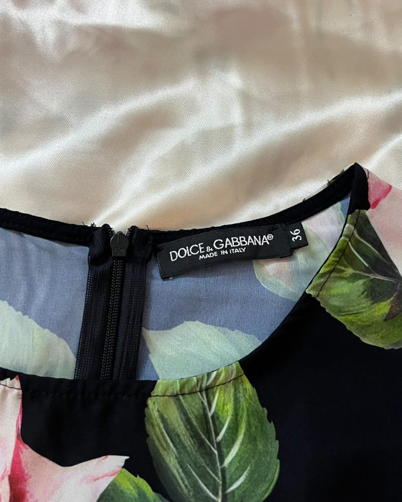 Dolce & Gabbana Black Floral Print Sleeveless Top - Size 36