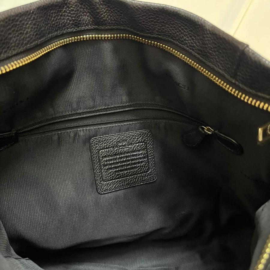 Coach Black Leather Shoulder Bag