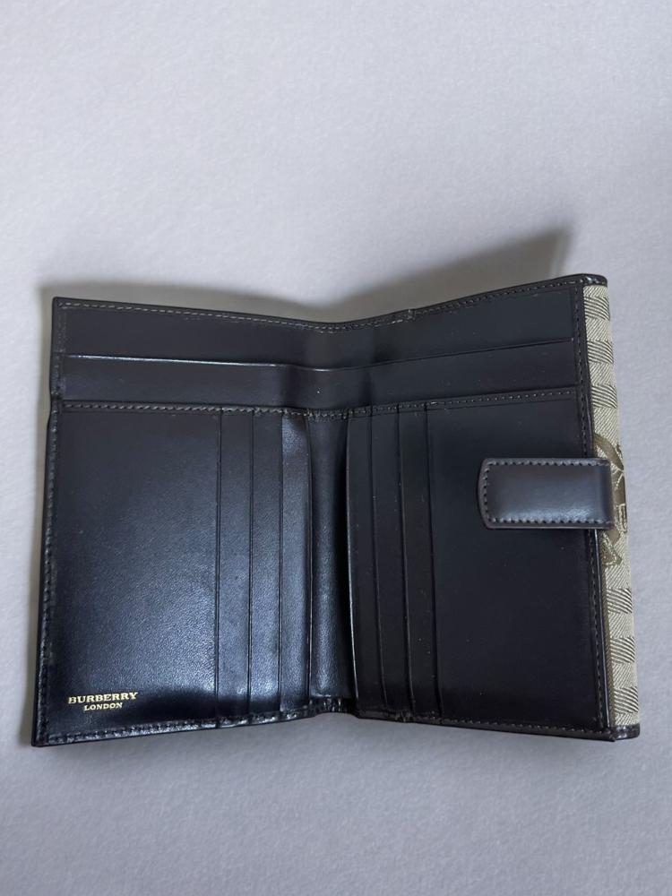 BURBERRY NOVA CHECK WALLET