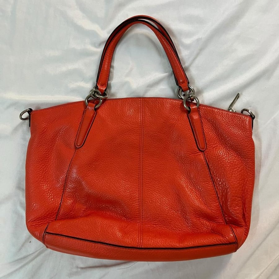 Coach Coral Leather Shoulder Bag