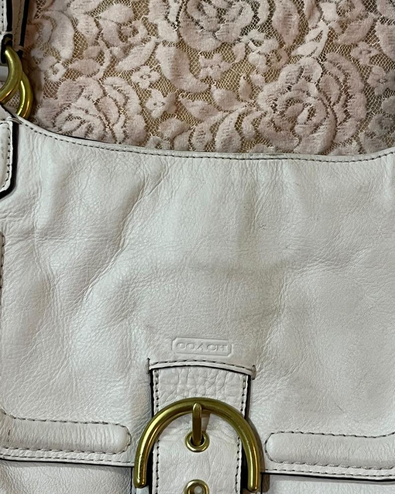 Coach Off-White Leather Buckled Shoulder Bag