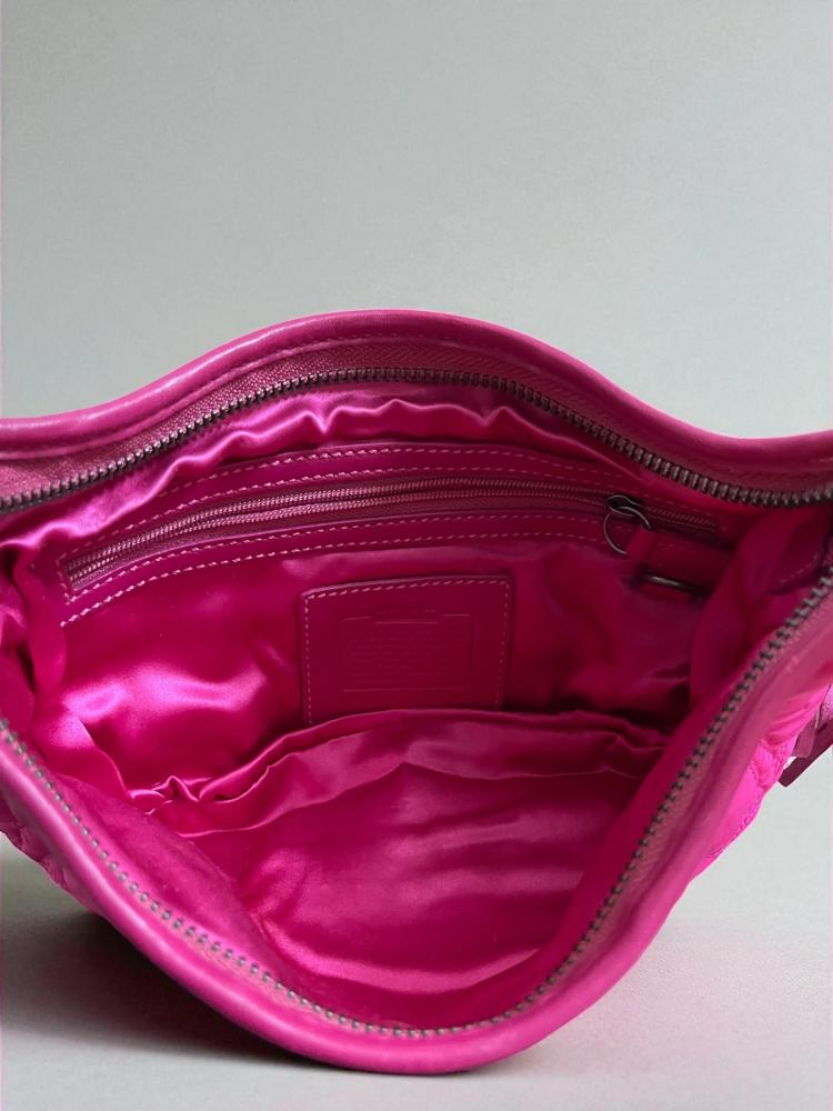Vintage Coach Soho 6791 Pink Signature Quilted Logo Bag Leather Braided Strap Y2K