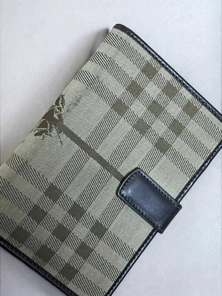 BURBERRY NOVA CHECK WALLET