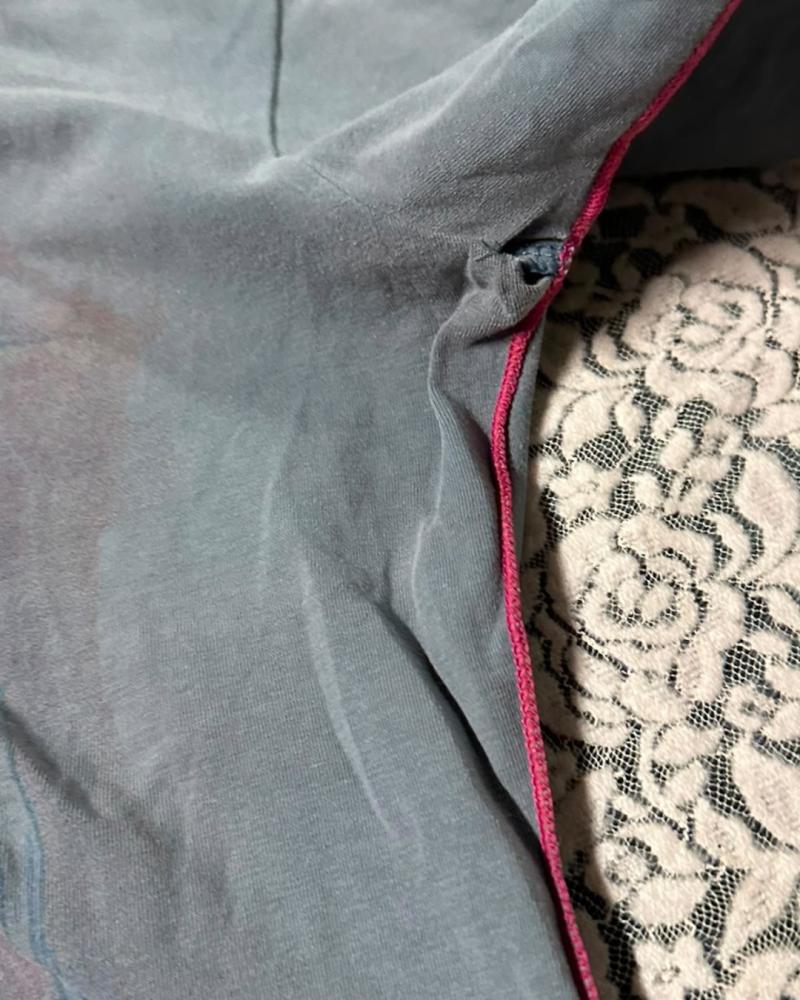 Cop.Copine Grey Graphic Print V-Neck Top — Size m