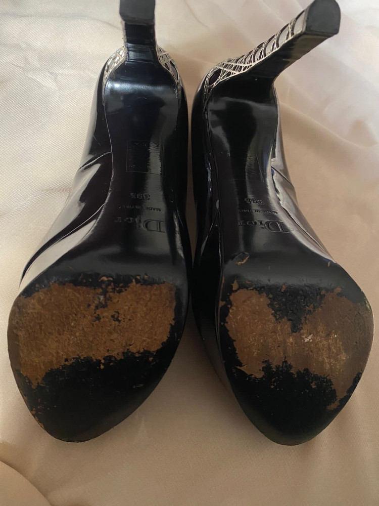 Authentic  Dior heels 39 size