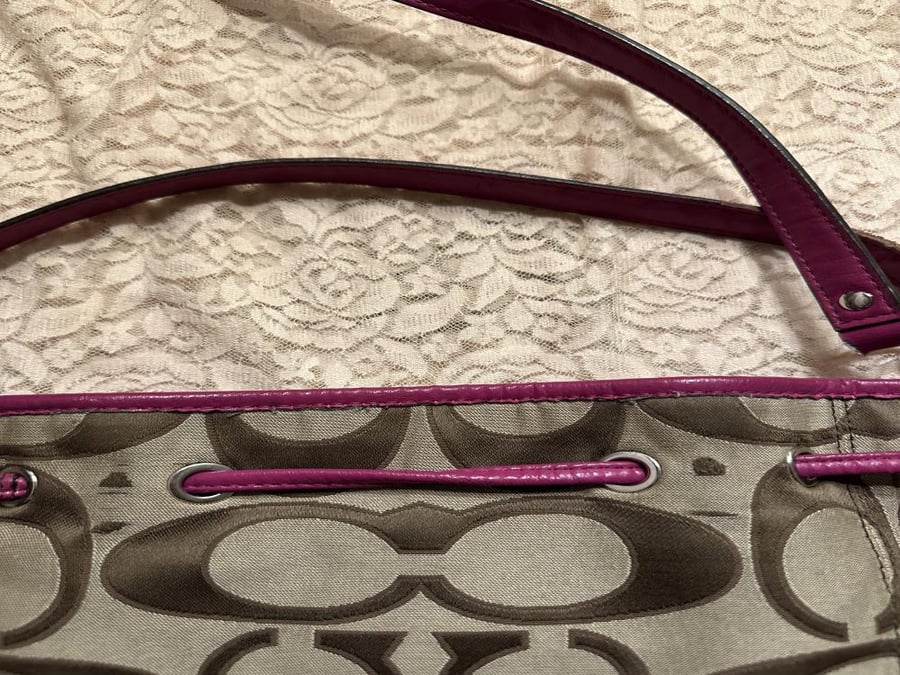 Coach #F25675 Daisy Outline Signature Monogram Drawstring Khaki Raspberry Pink