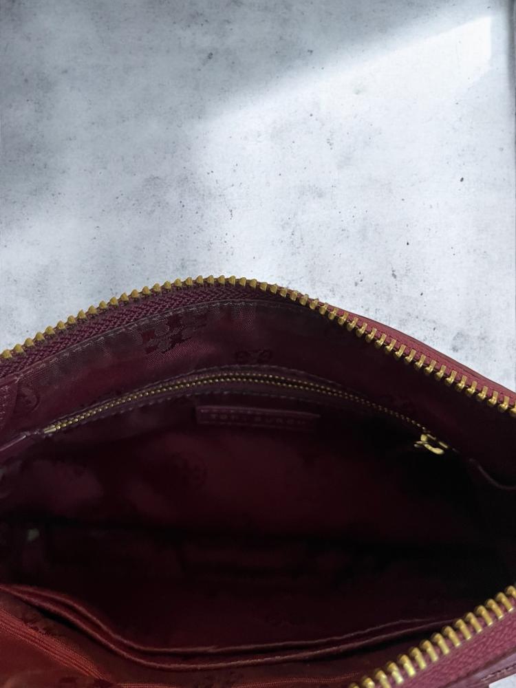 Tory Burch burgundy Leather Meyer Chain Crossbody Bag