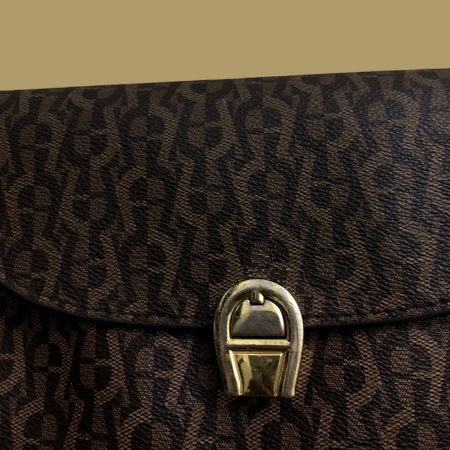 Aigner bag