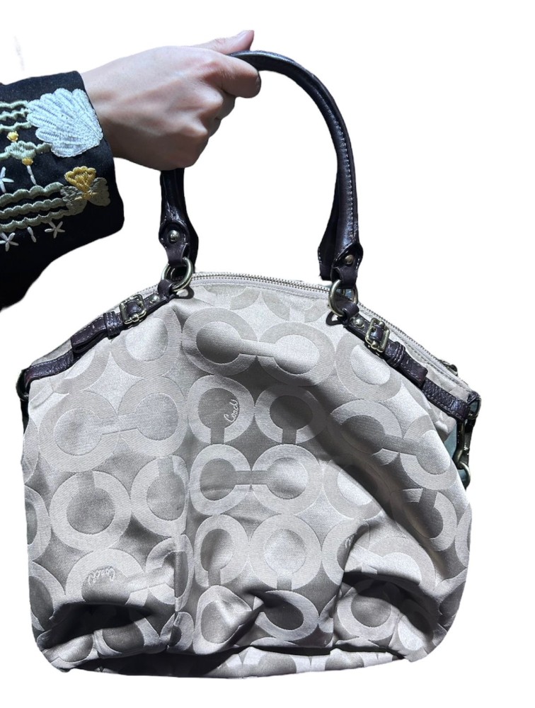 ‏COACH MADISON OP ART LARGE