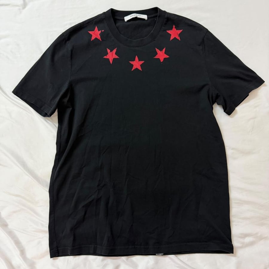 Givenchy Black Star Graphic T-Shirt - Size M