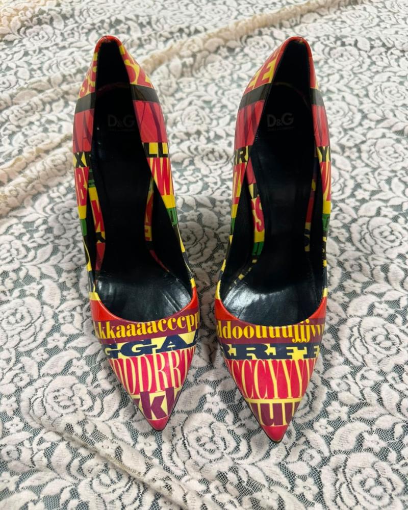 D&G Multicolored Graphic Print Pointed Toe Stiletto Heels - Size 37