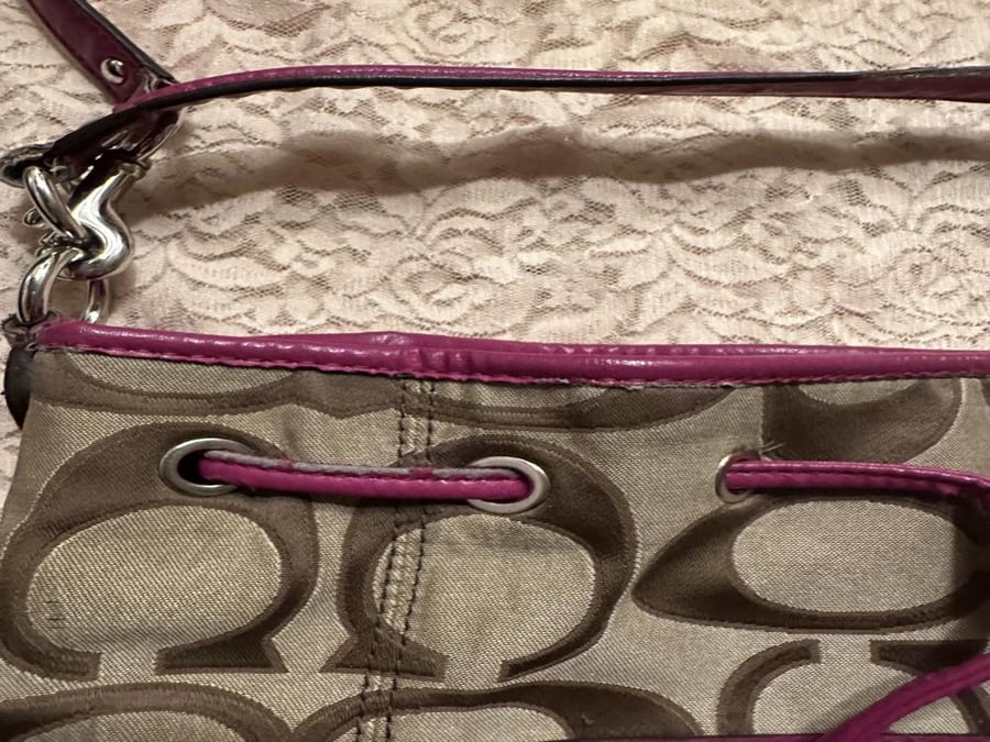 Coach #F25675 Daisy Outline Signature Monogram Drawstring Khaki Raspberry Pink
