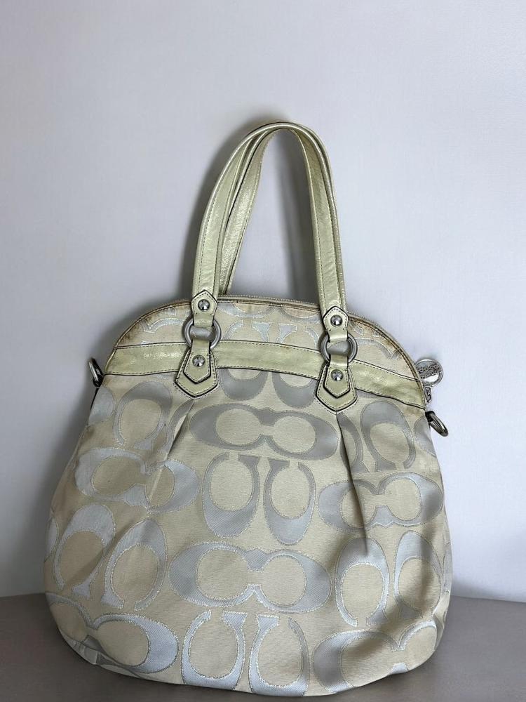 COACH Shoulder Bag Signature Jacquard Gold Bag