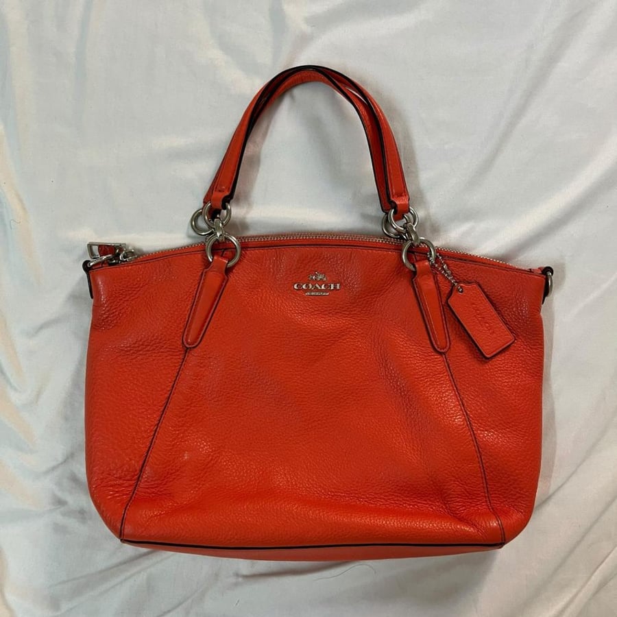 Coach Coral Leather Shoulder Bag