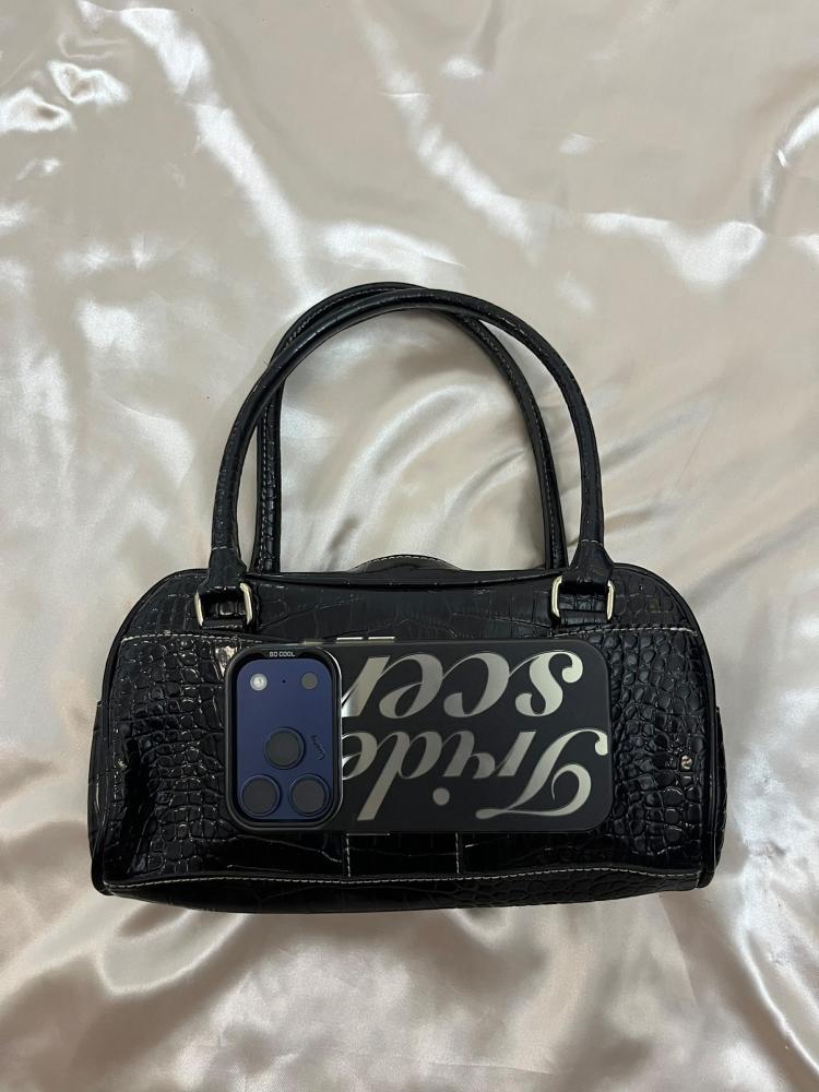 Liz Claiborne Black Croc Embossed Leather Bag