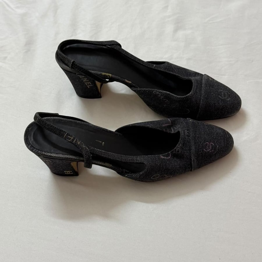 . Chanel Denim Printed Canvas Slingback Low Block Heels size  37 1/2