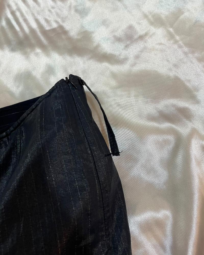 Le Mirage Black Pinstripe Pleated Skirt with Lace Trim - Size EU 46 / UK 20 / USA 18