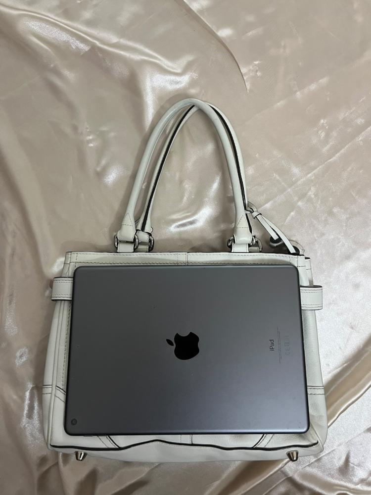 Coach White Leather Tote Bag