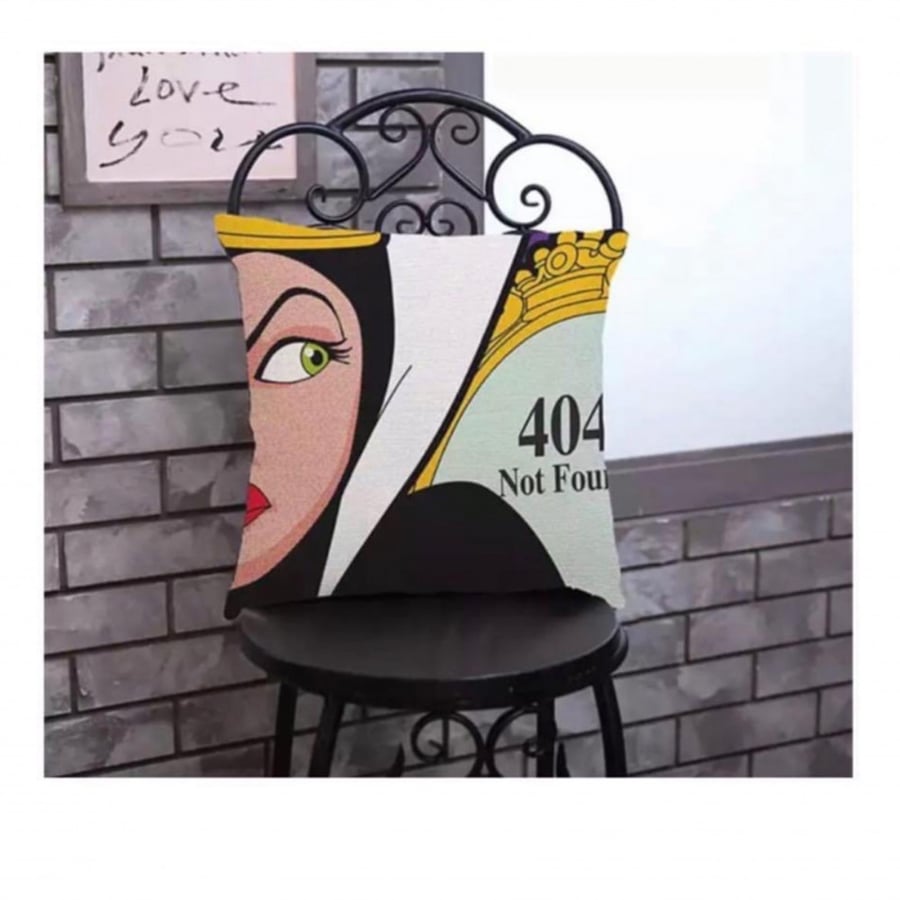 مخدة ايفل كووين