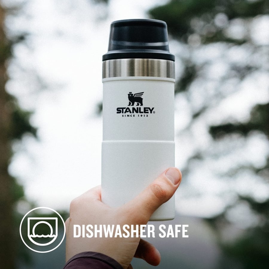 The Trigger-Action Travel Mug .25L / 8.5oz-polar