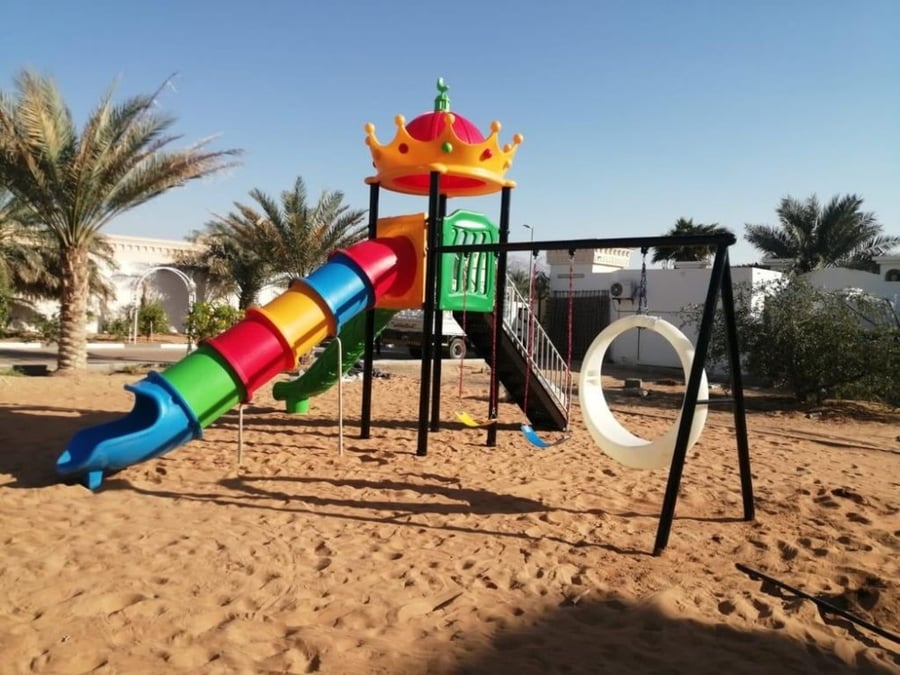 2 slides with 3 swings
