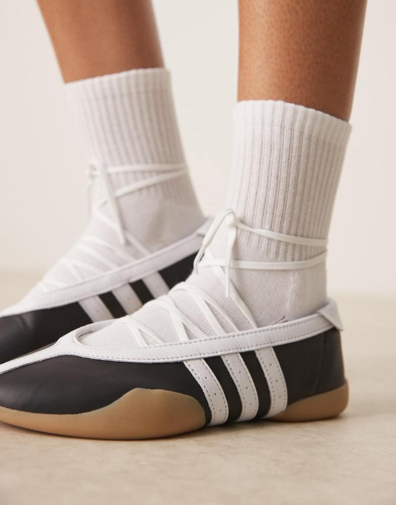جزمة اديداس تايكوندو | ADIDAS