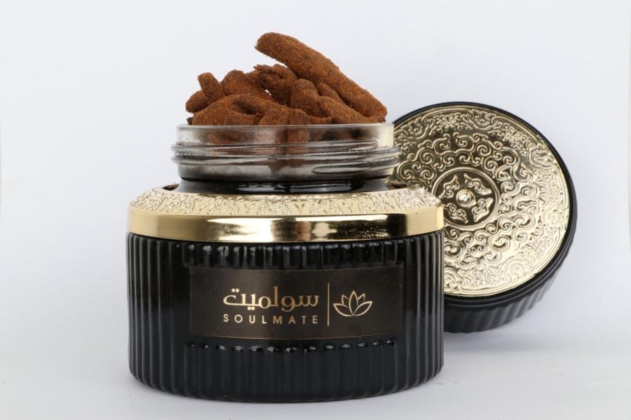 عود مسقى ملكي