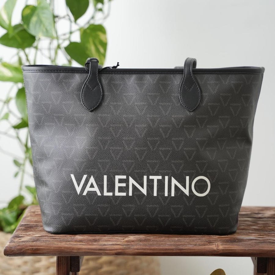 شنطة ماريو فالنتينو