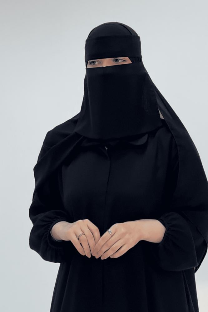 طرحة ثابتة للنقاب