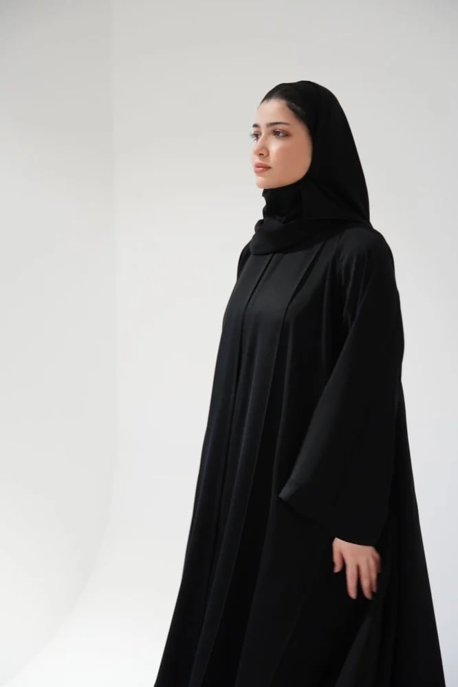 عباية ساترة
