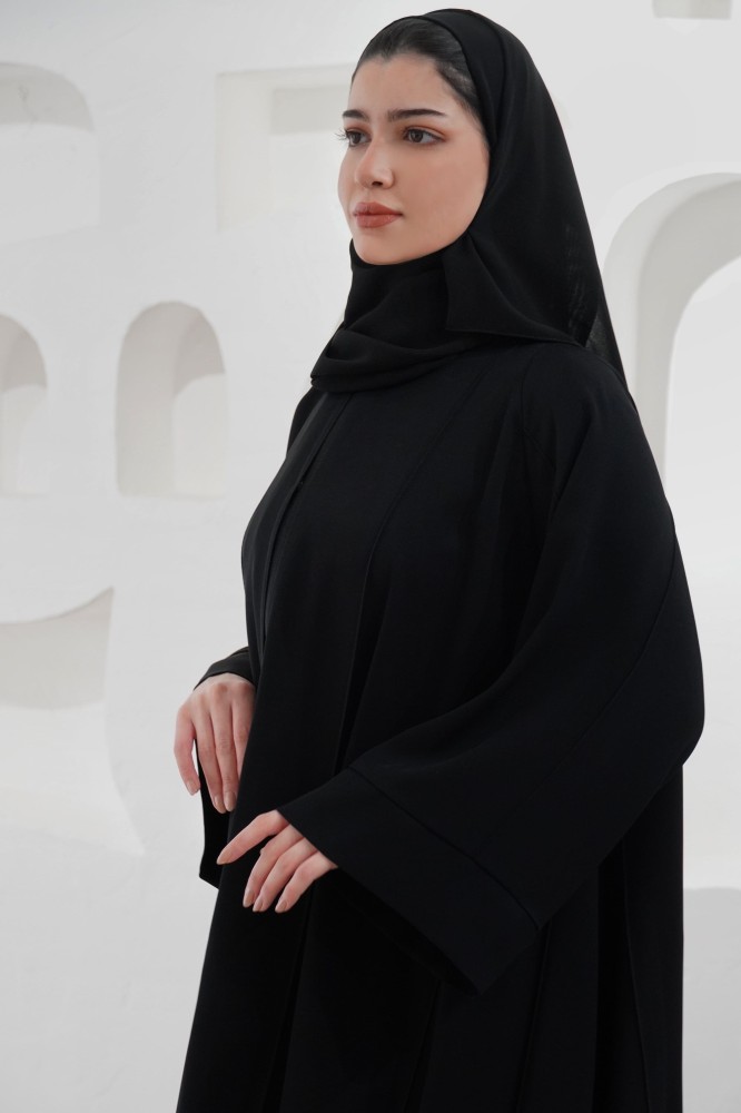 عباية ساترة