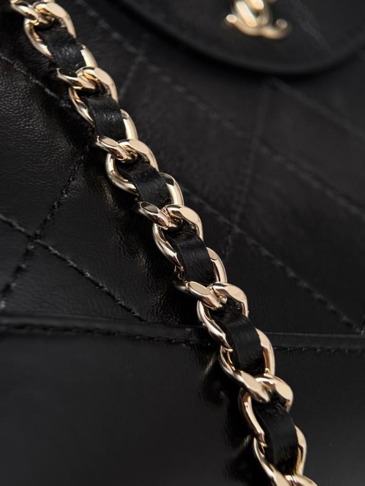 Size：17.5x20.5x3.5cm