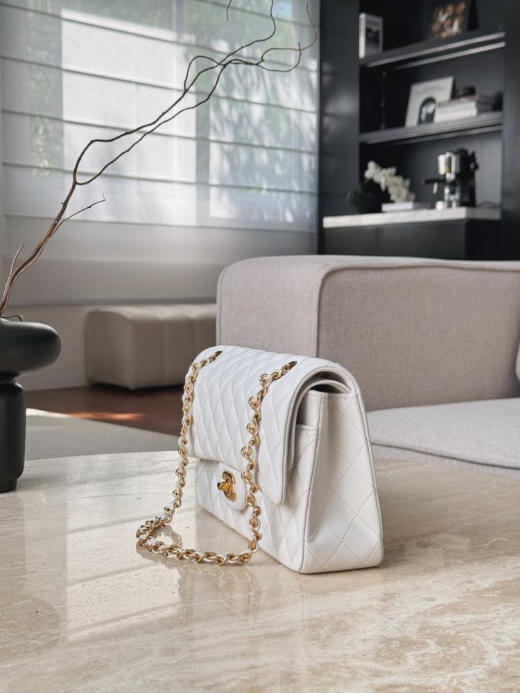 Size：15.5x25.5x6.5cm