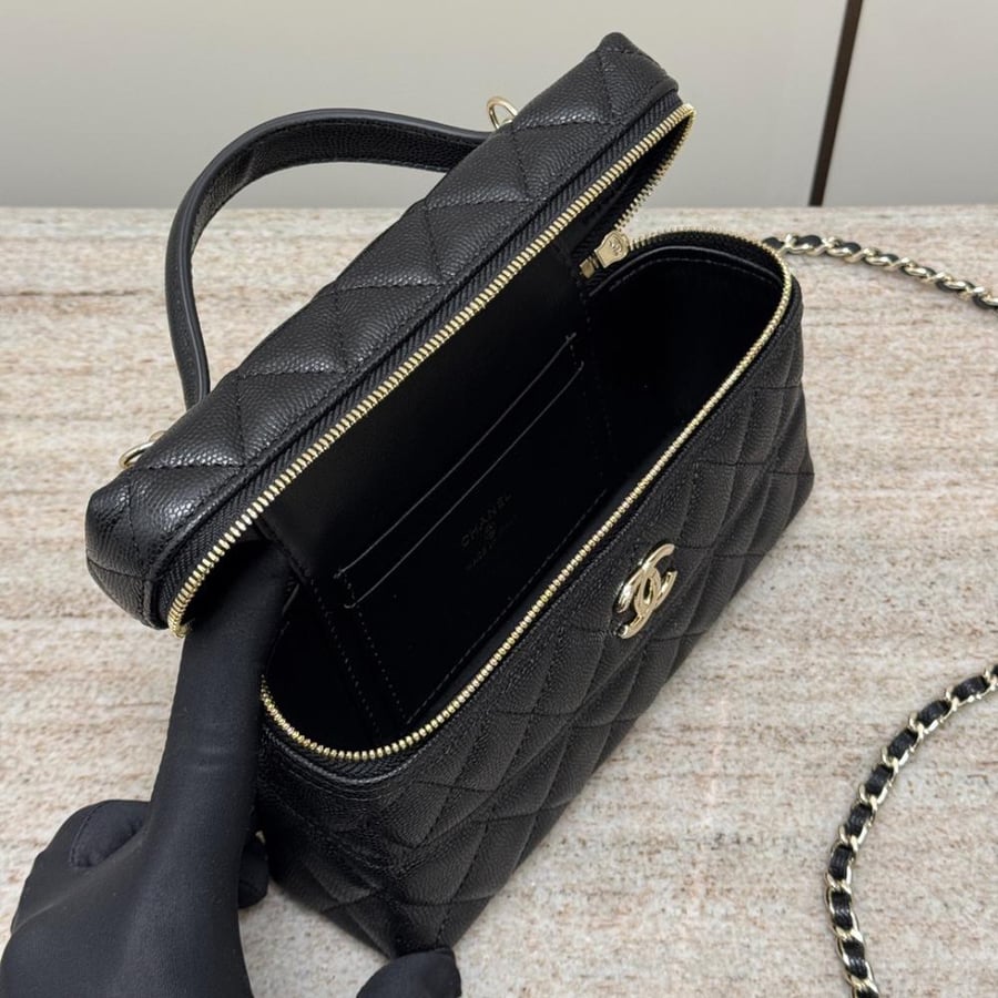 Size：17x19.5x5cm