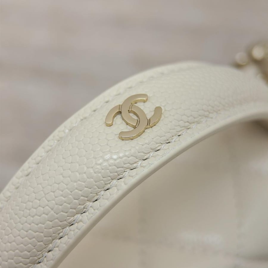 Size：17x19.5x5cm
