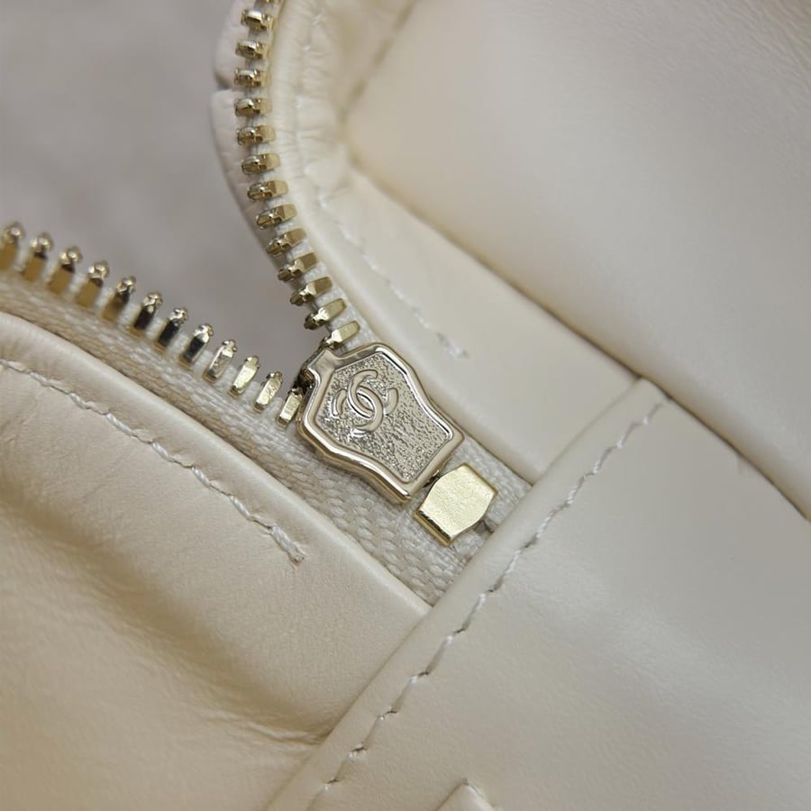 Size：17x19.5x5cm
