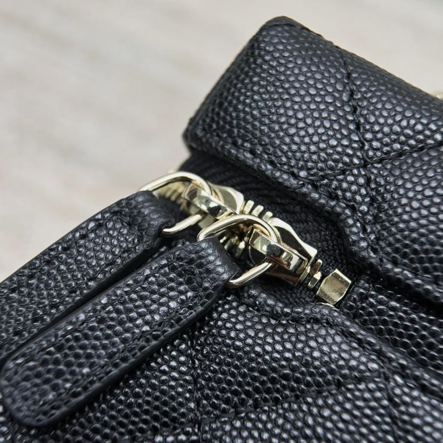 Size：17x19.5x5cm