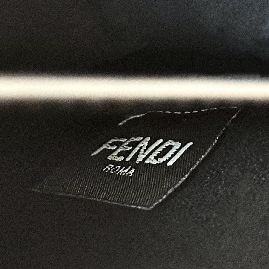Peekaboo 27