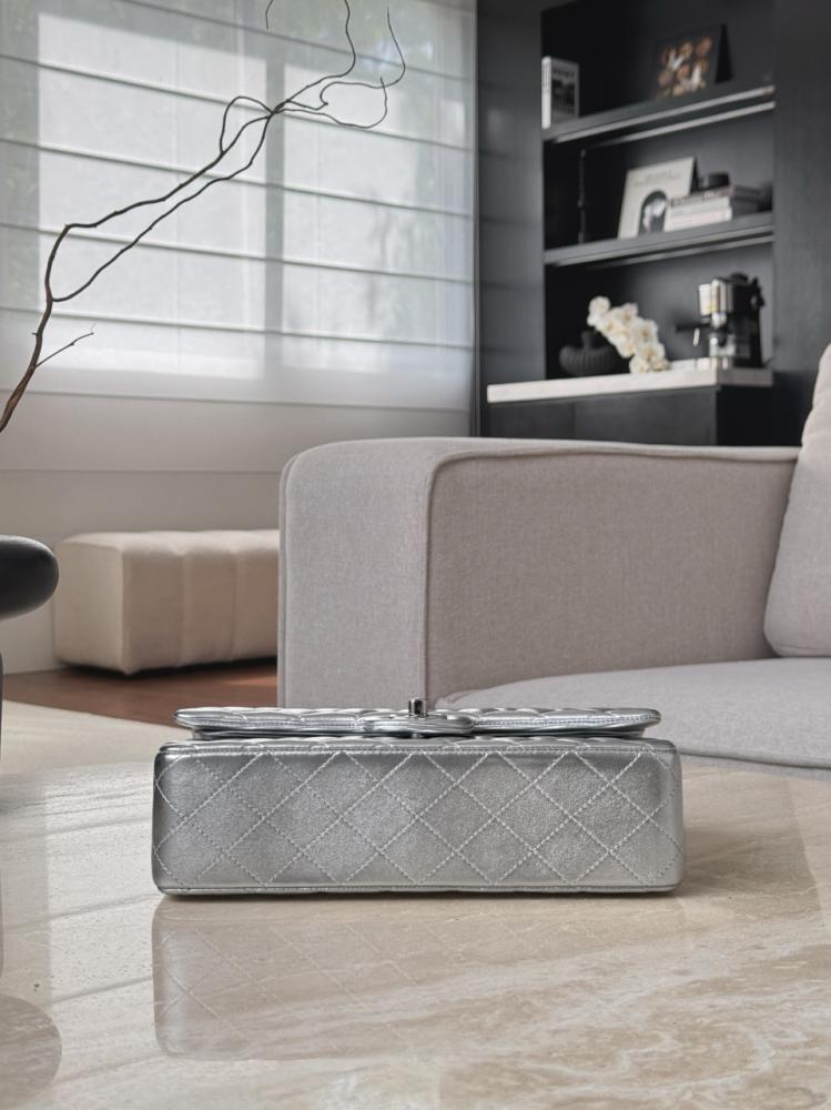 Size：15.5x25.5x6.5cm