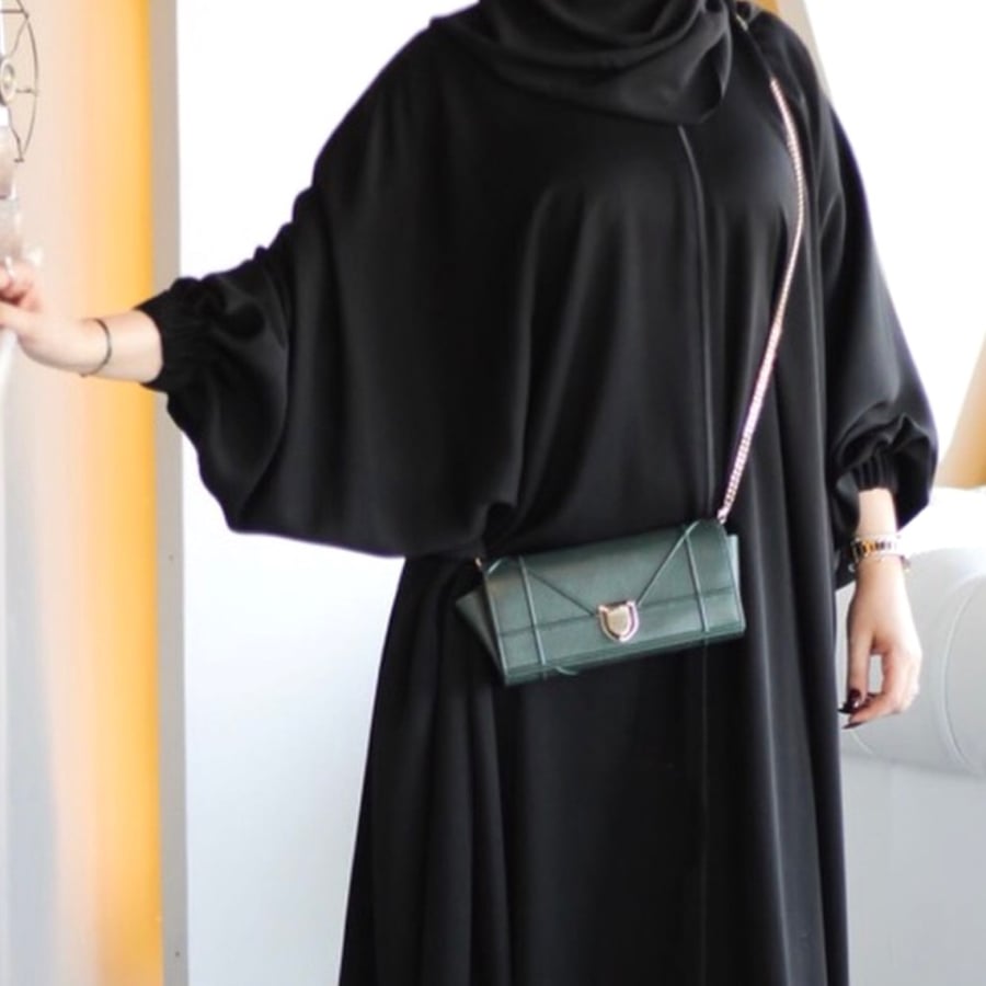 عباية كويتي ساترة فضفاضة