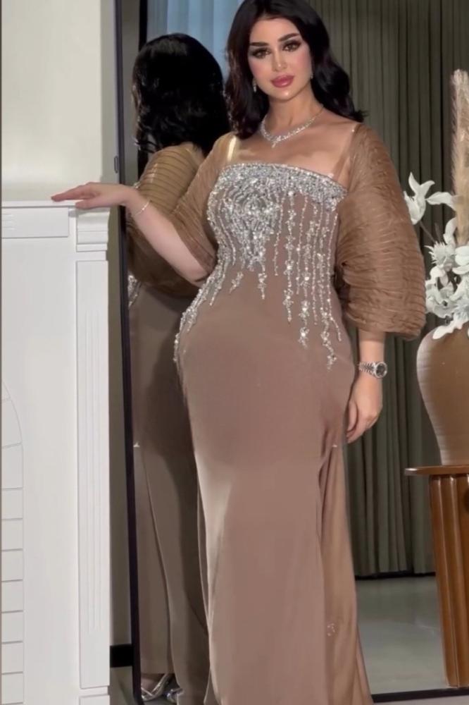 فستان  مناسبات  شك