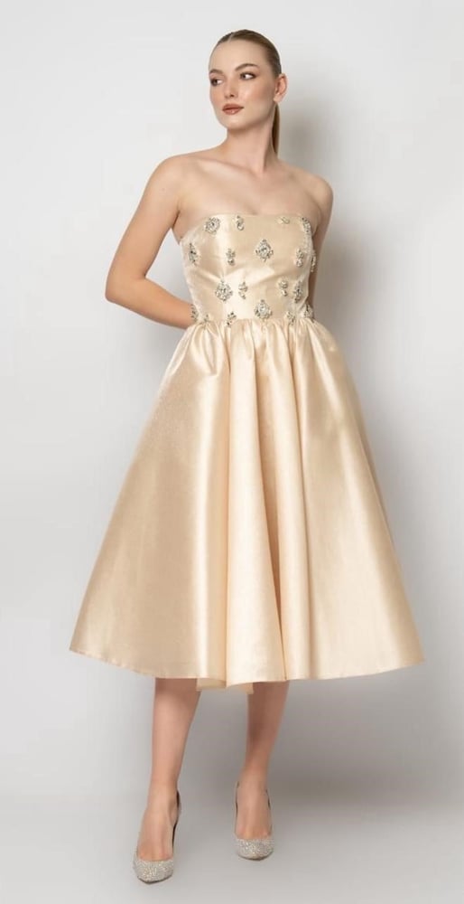 Short dress with crystal